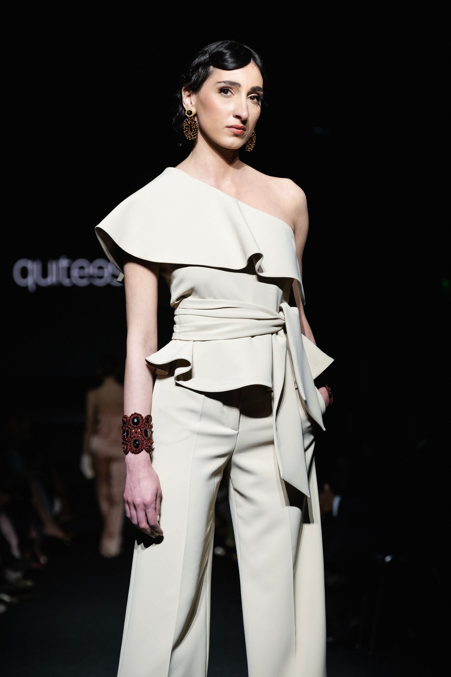 One Shoulder Top - Crepe